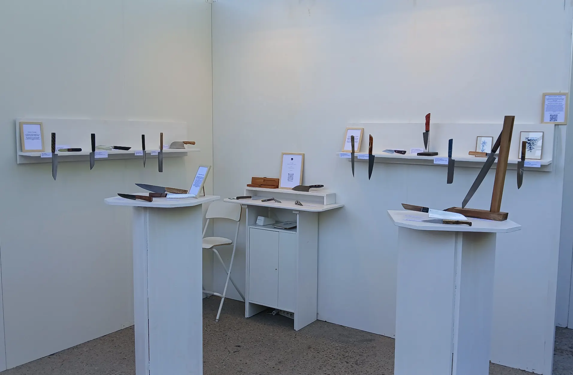 exposition de couteaux
